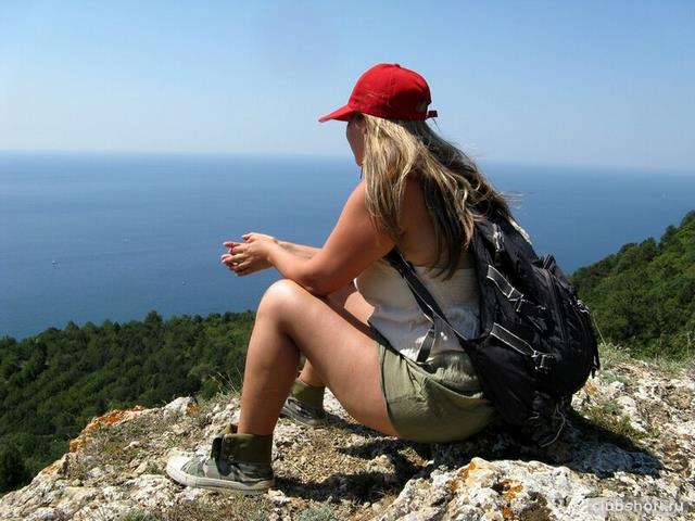 56083_asketi-spiliya-7.jpg